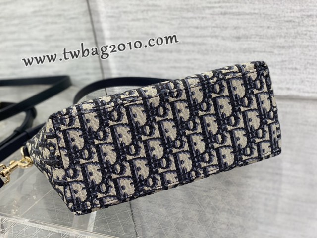 Dior专柜2024新款迪奥高仿原单饭盒包肩背包 djfk1403